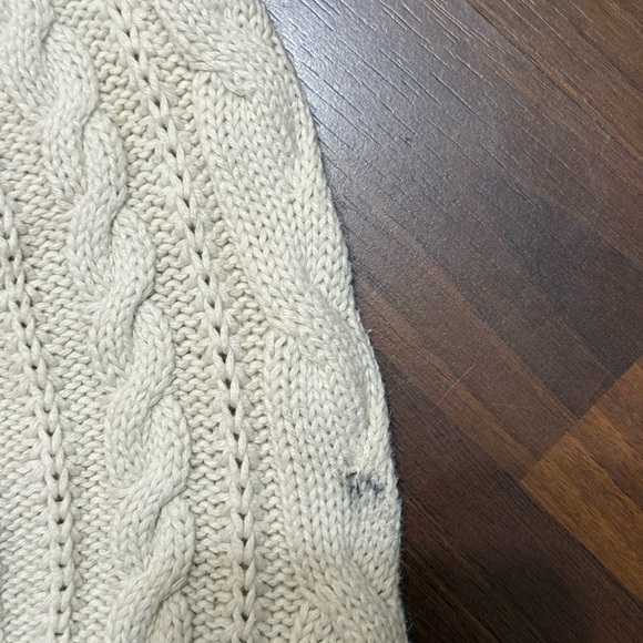 Cozy Gap Cable Knit Sweater - Cream - Picture 4 of 4